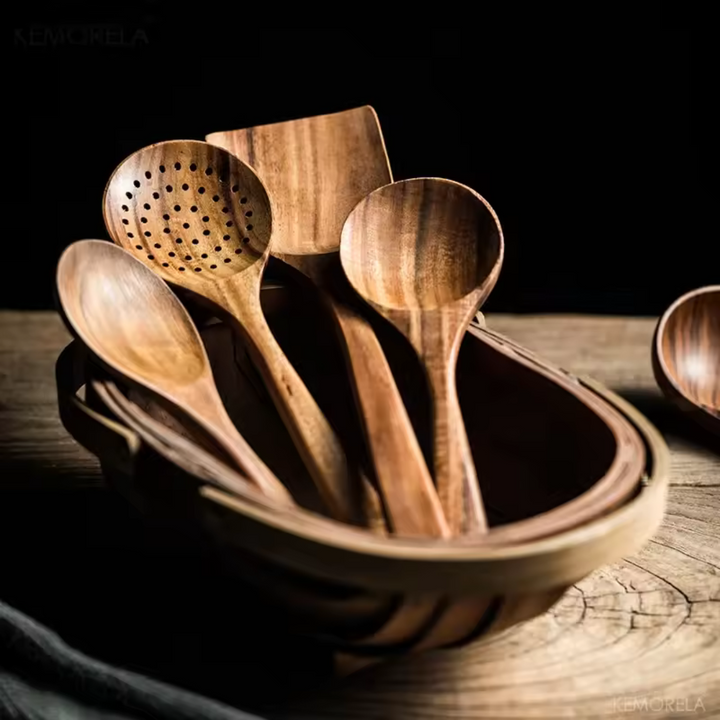 Set D'ustensiles De Cuisine En Bois Fait À La Main